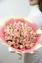 ВАУ букет из 51 шт нежной розовой розы
